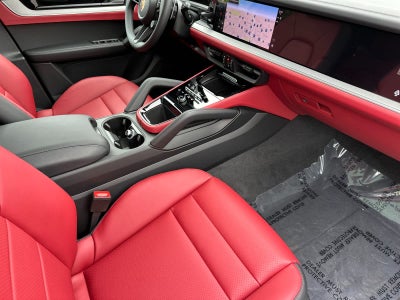 2026 Porsche Cayenne Base