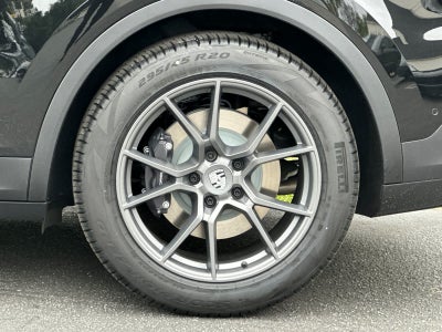 2026 Porsche Cayenne Base