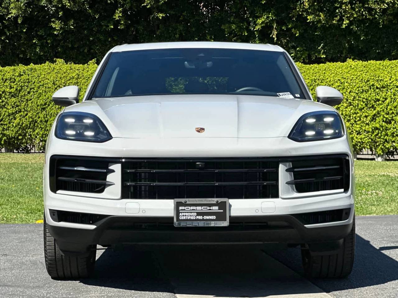 2025 Porsche Cayenne AWD