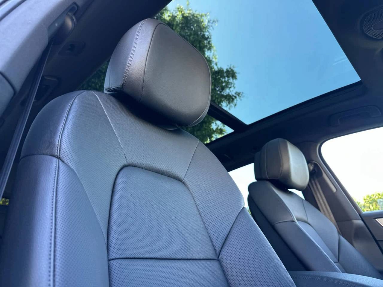 2025 Porsche Cayenne AWD