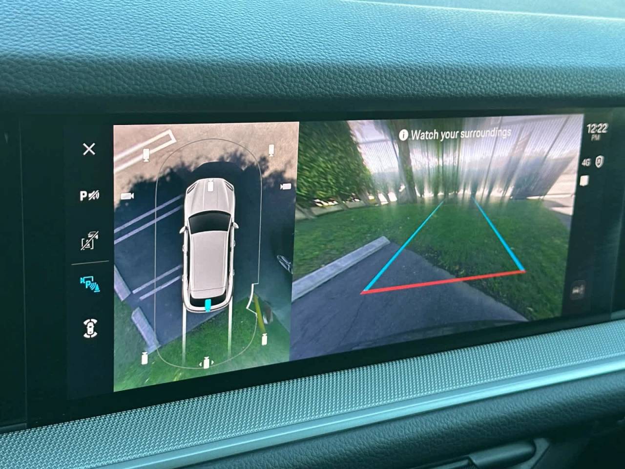 2025 Porsche Cayenne AWD