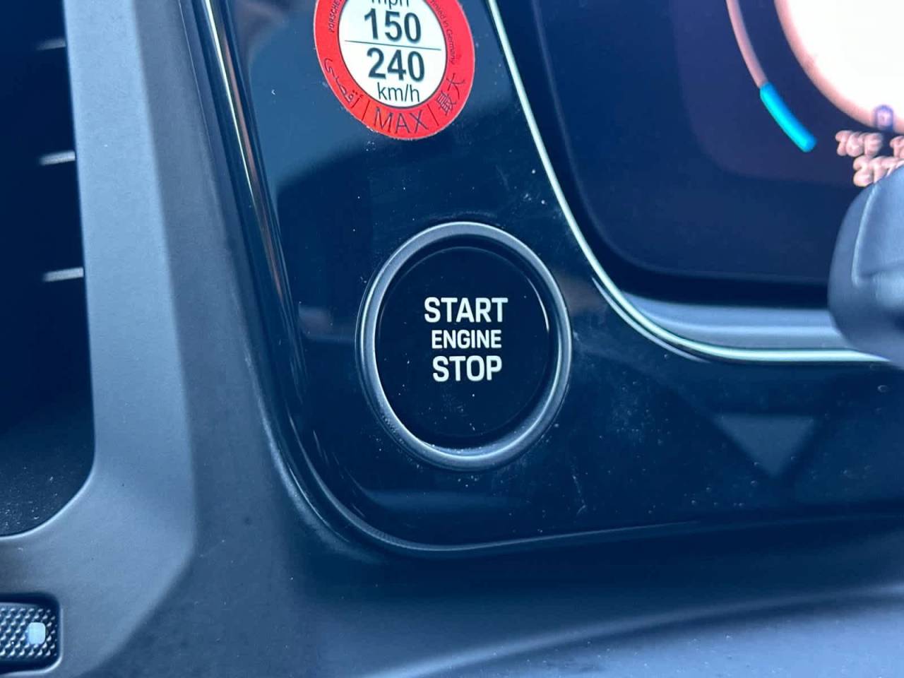 2025 Porsche Cayenne AWD