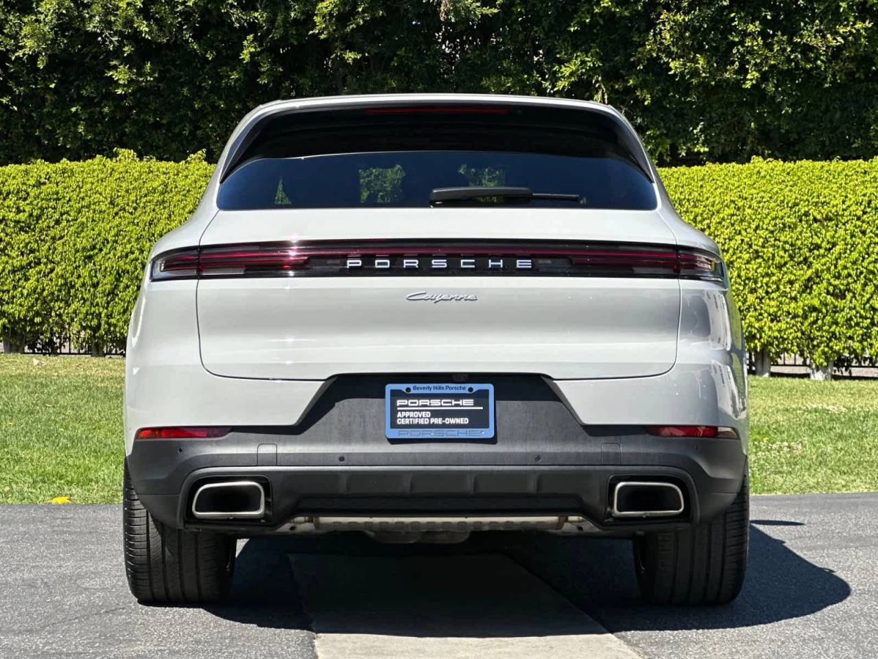 2025 Porsche Cayenne AWD