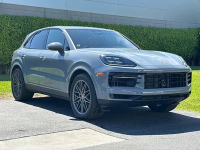 2026 Porsche Cayenne Base