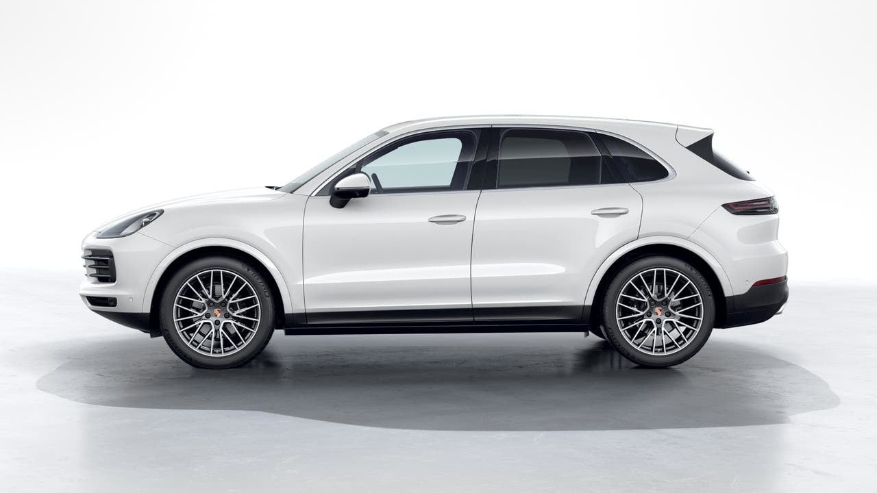 2022 Porsche Cayenne Base