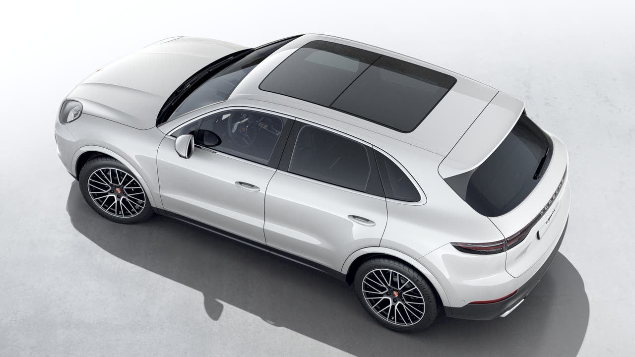 2022 Porsche Cayenne Base