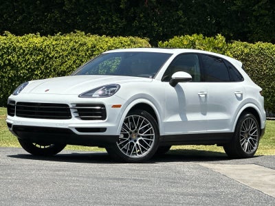 2023 Porsche Cayenne Platinum Edition