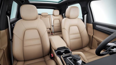 2023 Porsche Cayenne Platinum Edition