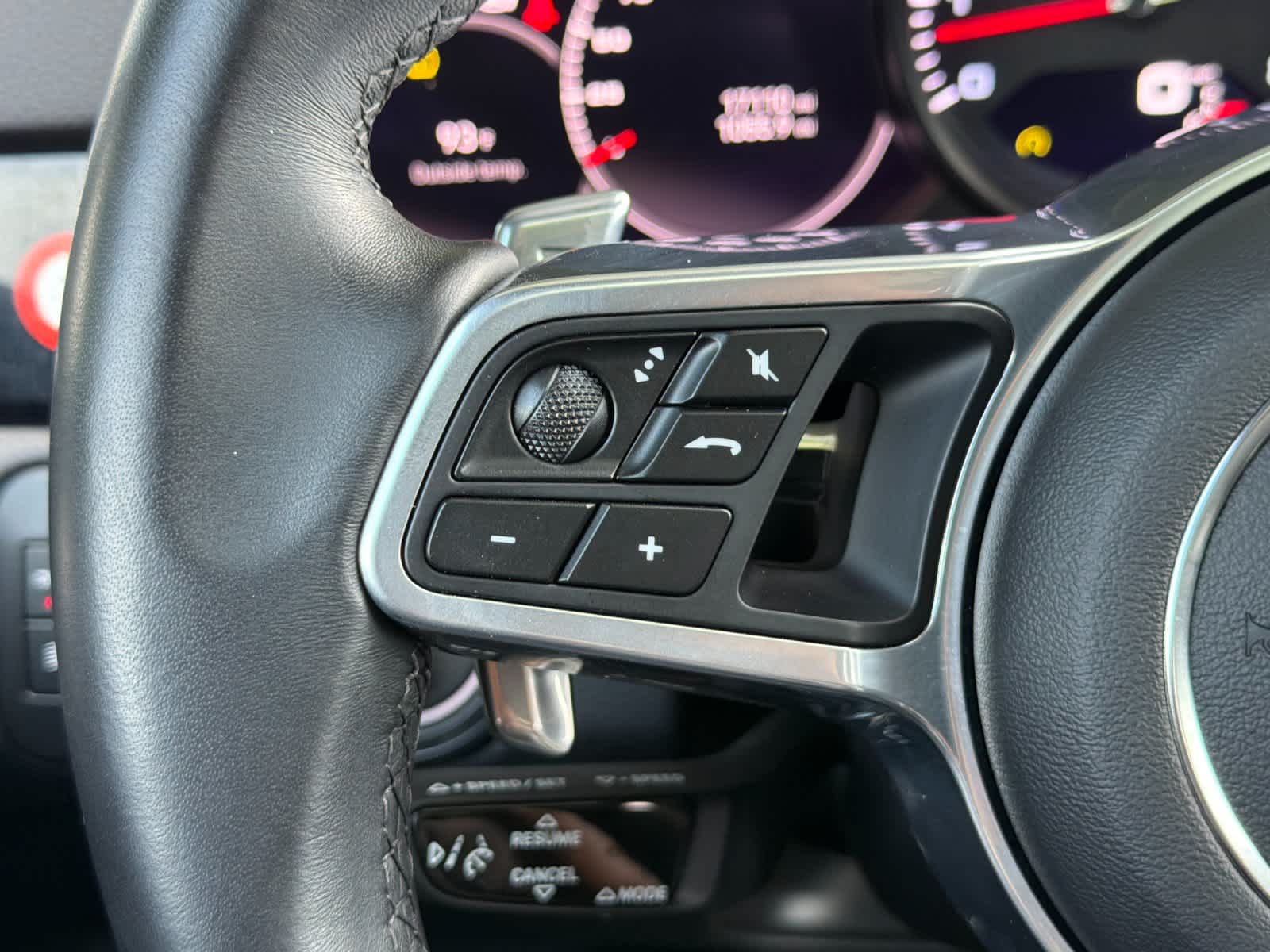 2023 Porsche Cayenne Cayenne (MY23)