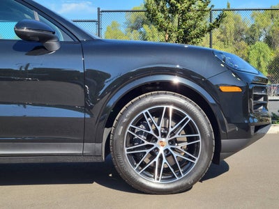 2026 Porsche Cayenne AWD