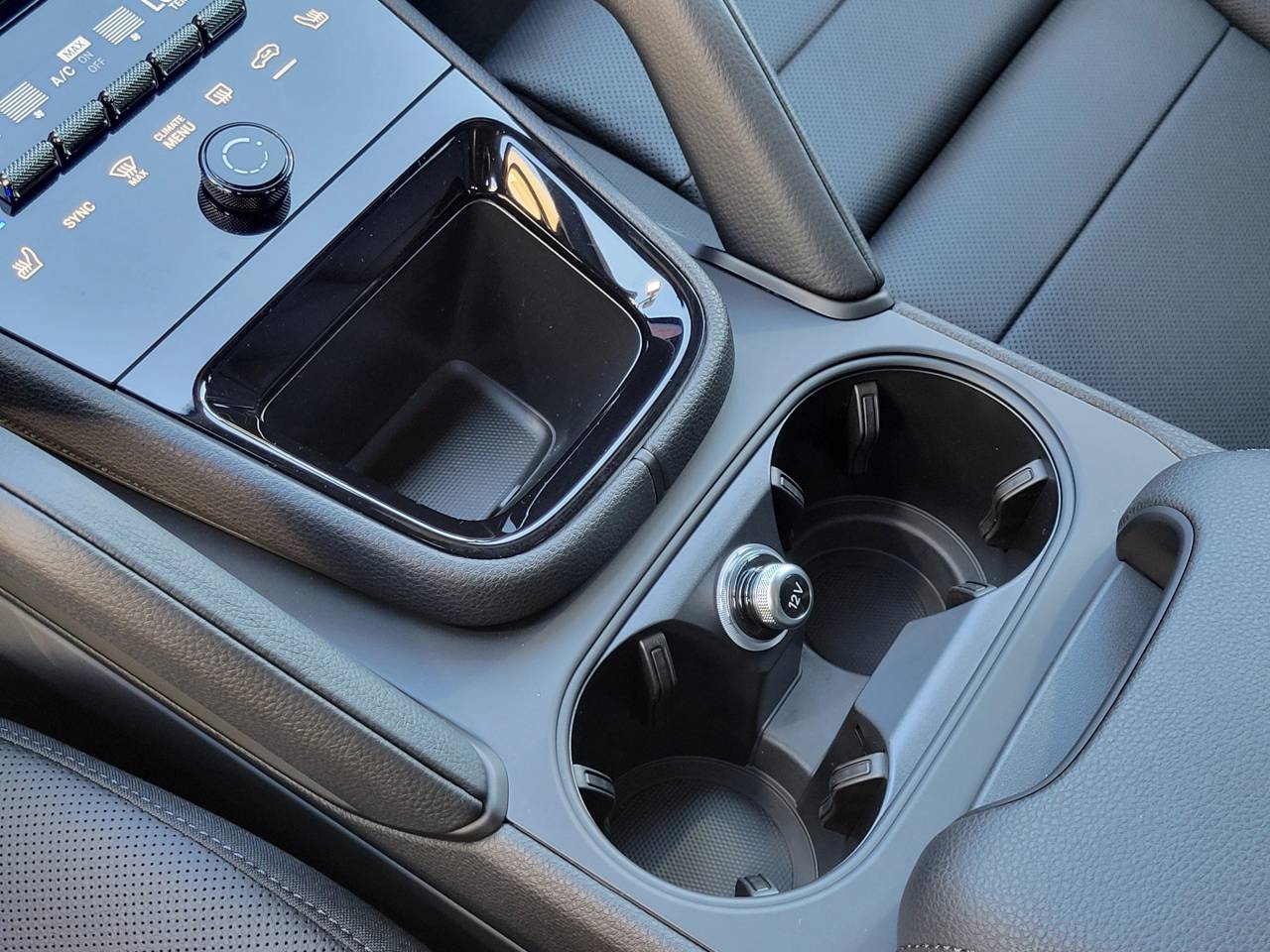 2026 Porsche Cayenne AWD