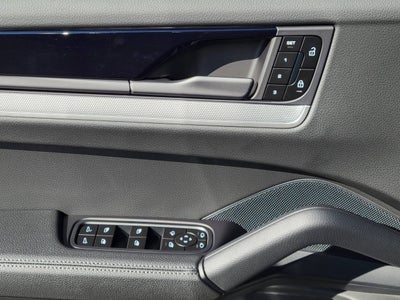 2026 Porsche Cayenne AWD