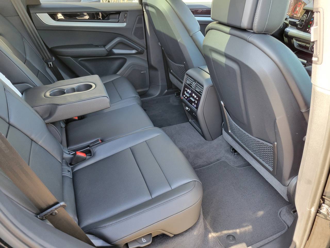 2026 Porsche Cayenne AWD