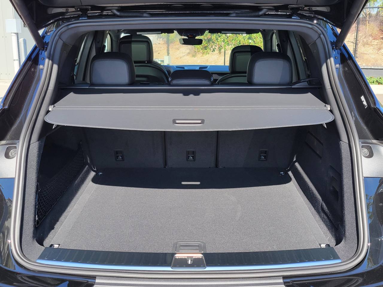 2026 Porsche Cayenne AWD