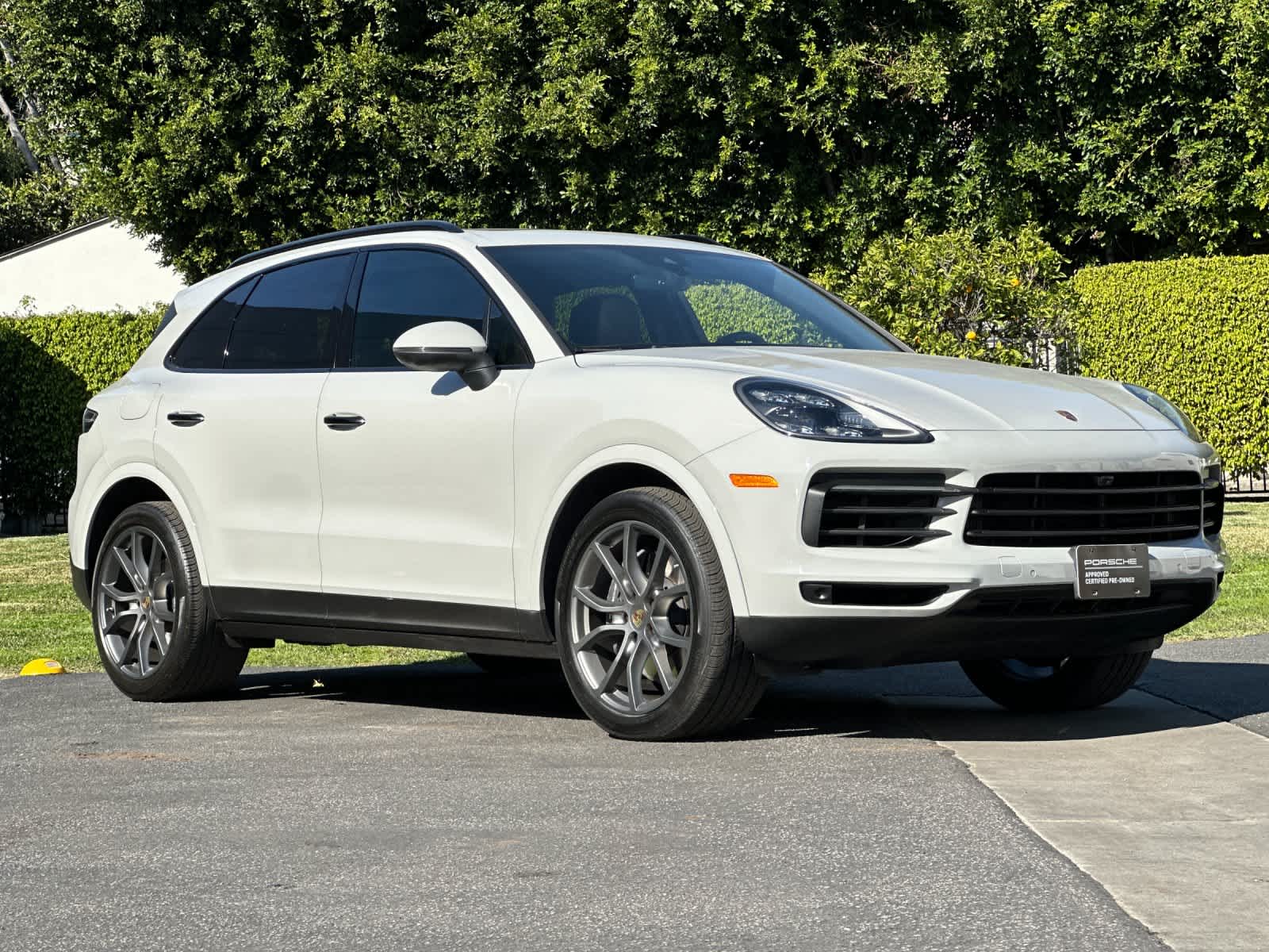 2022 Porsche Cayenne Platinum Edition