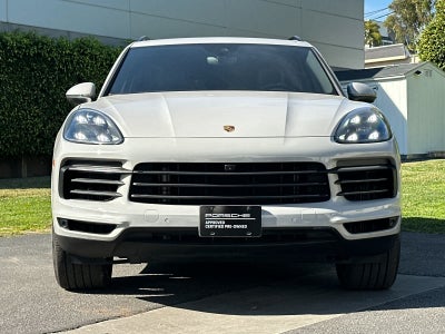 2022 Porsche Cayenne Platinum Edition