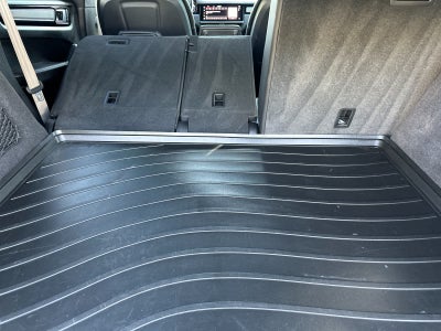 2022 Porsche Cayenne Platinum Edition