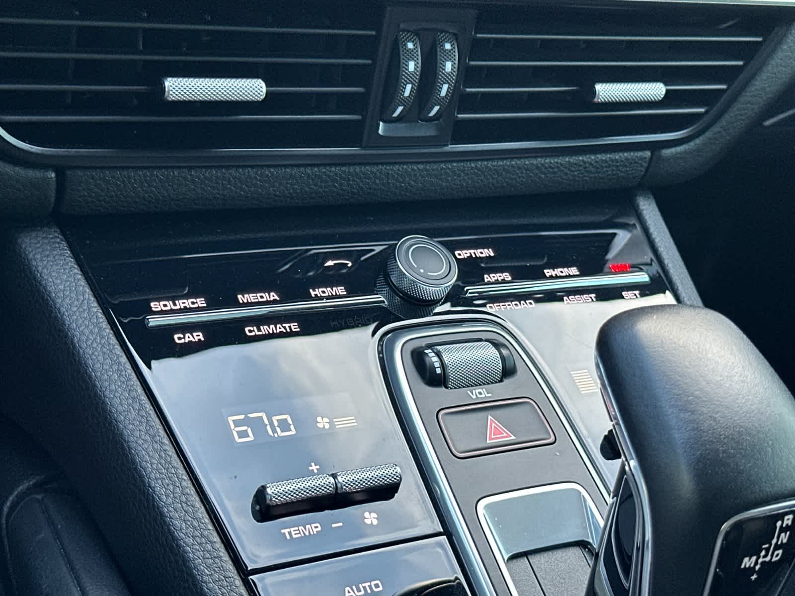 2022 Porsche Cayenne Platinum Edition