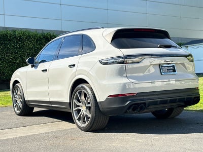 2022 Porsche Cayenne Platinum Edition