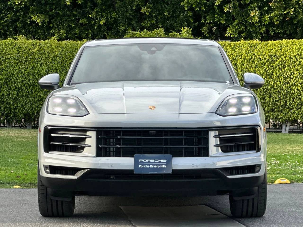 2025 Porsche Cayenne Base
