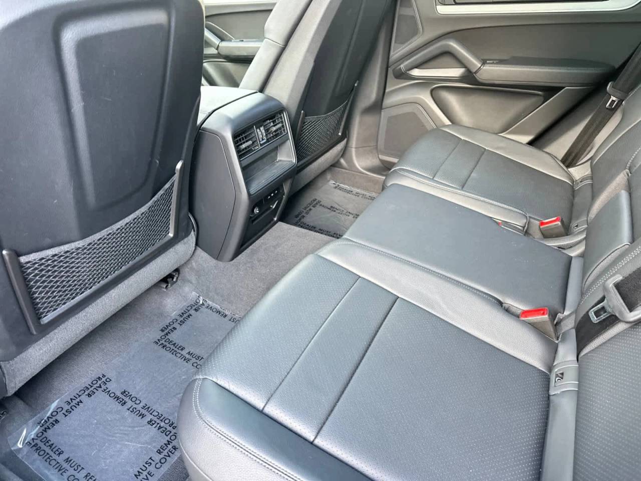 2025 Porsche Cayenne Base