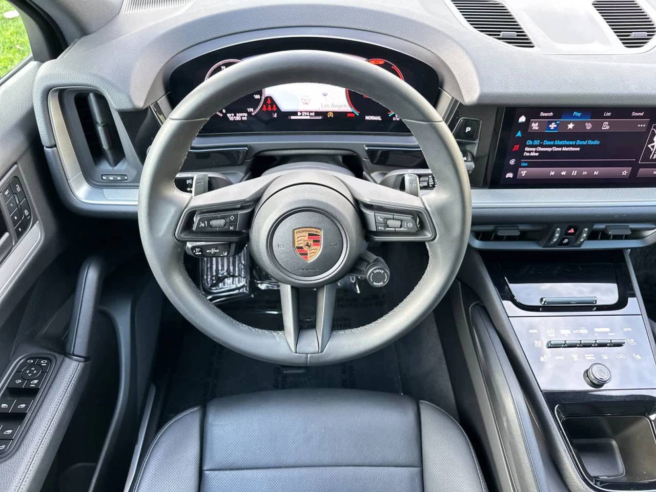 2025 Porsche Cayenne Base