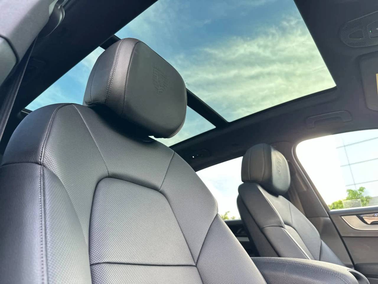 2025 Porsche Cayenne Base