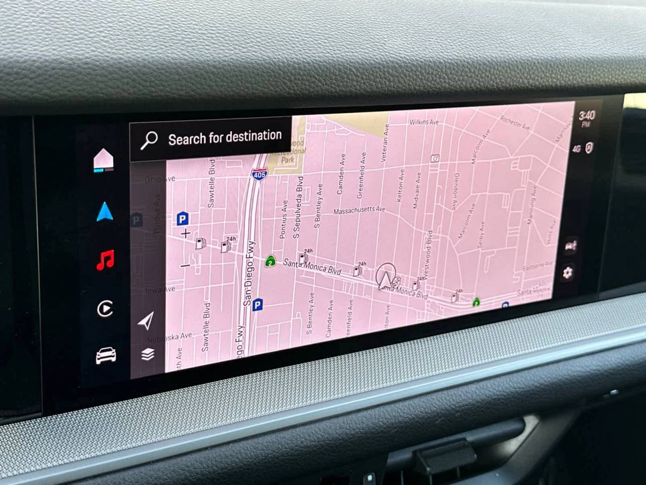 2025 Porsche Cayenne Base