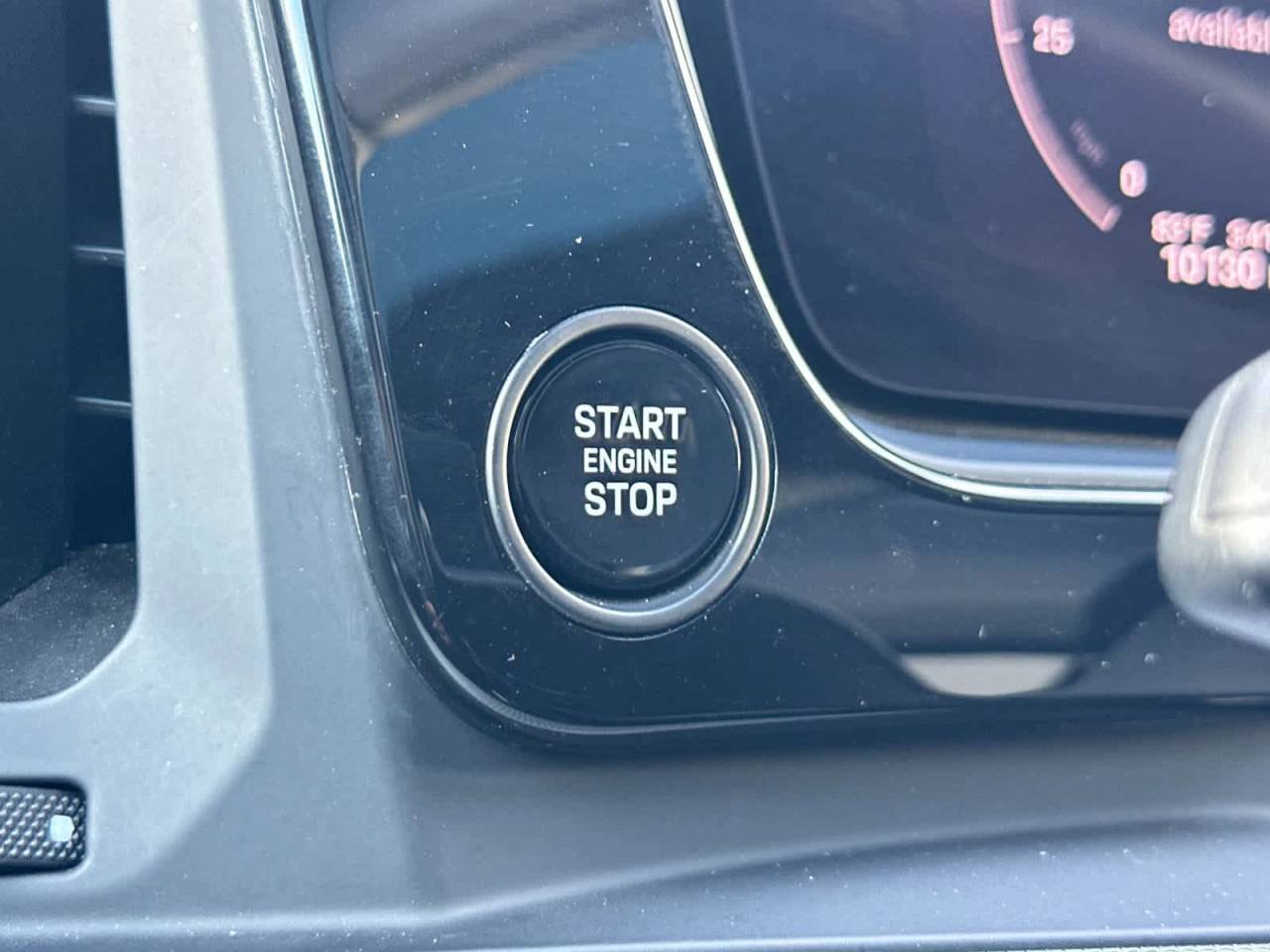 2025 Porsche Cayenne Base