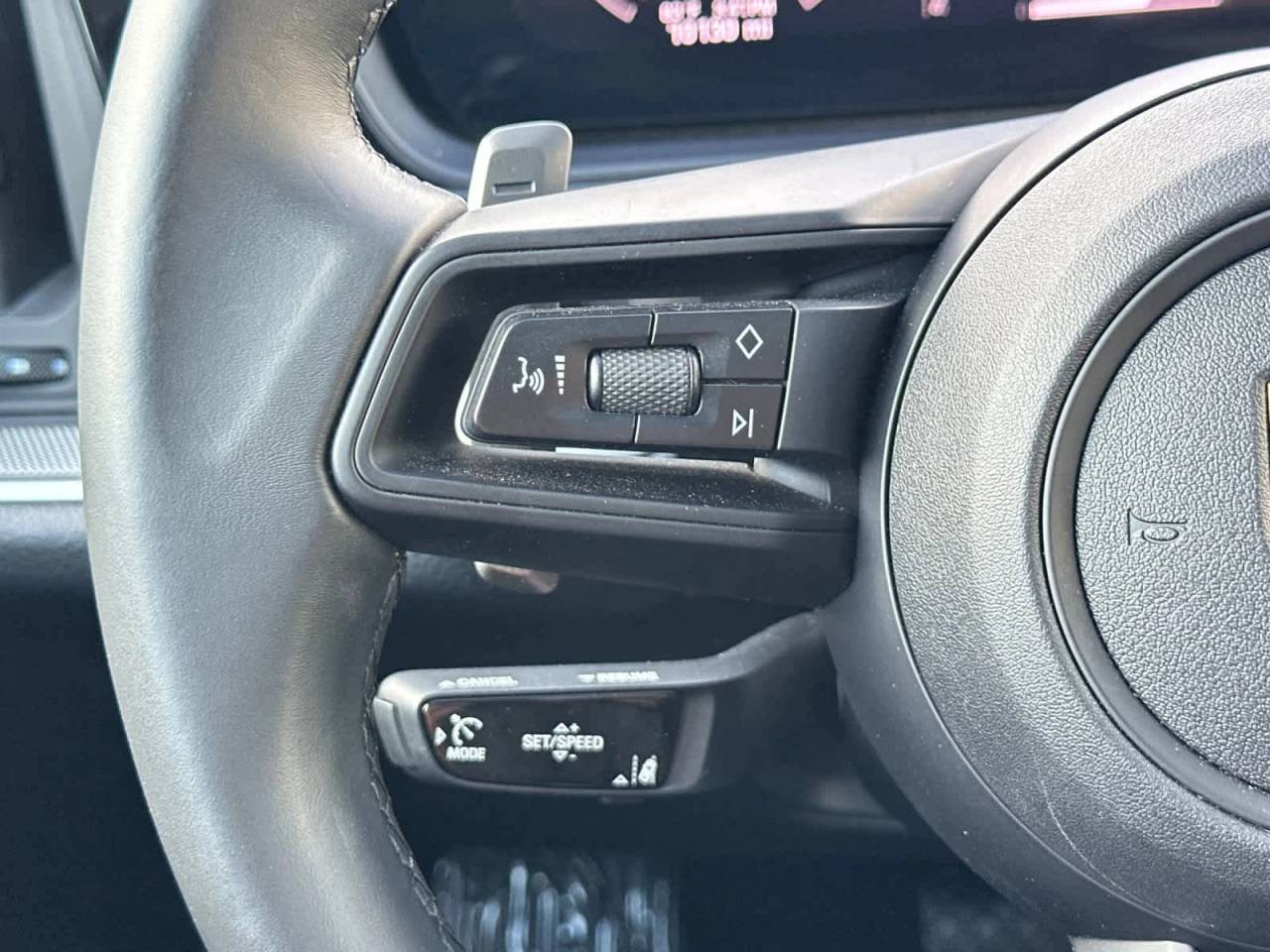 2025 Porsche Cayenne Base