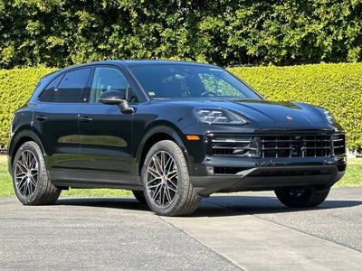 2026 Porsche Cayenne AWD