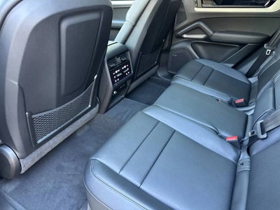 2026 Porsche Cayenne AWD