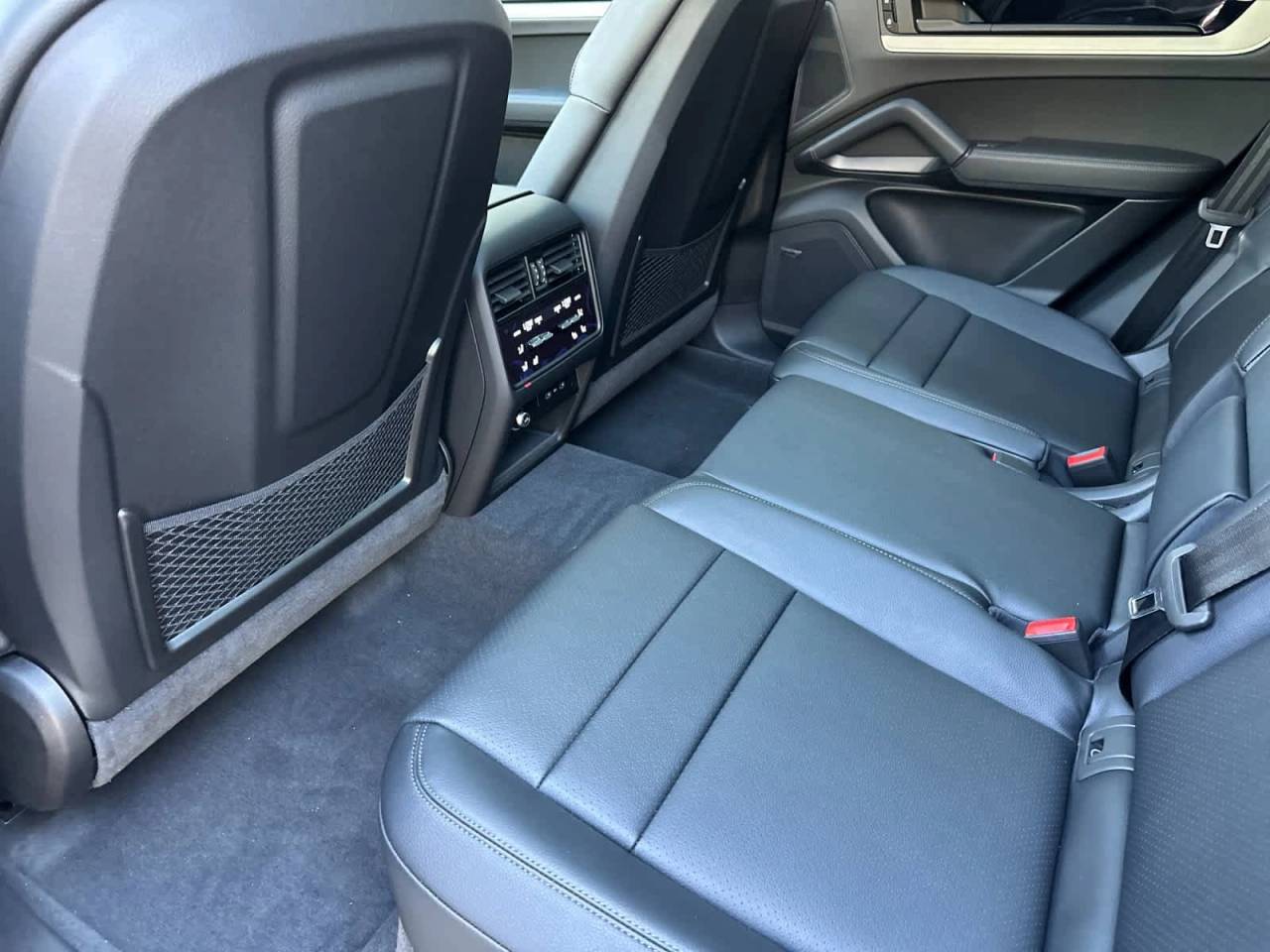 2026 Porsche Cayenne AWD