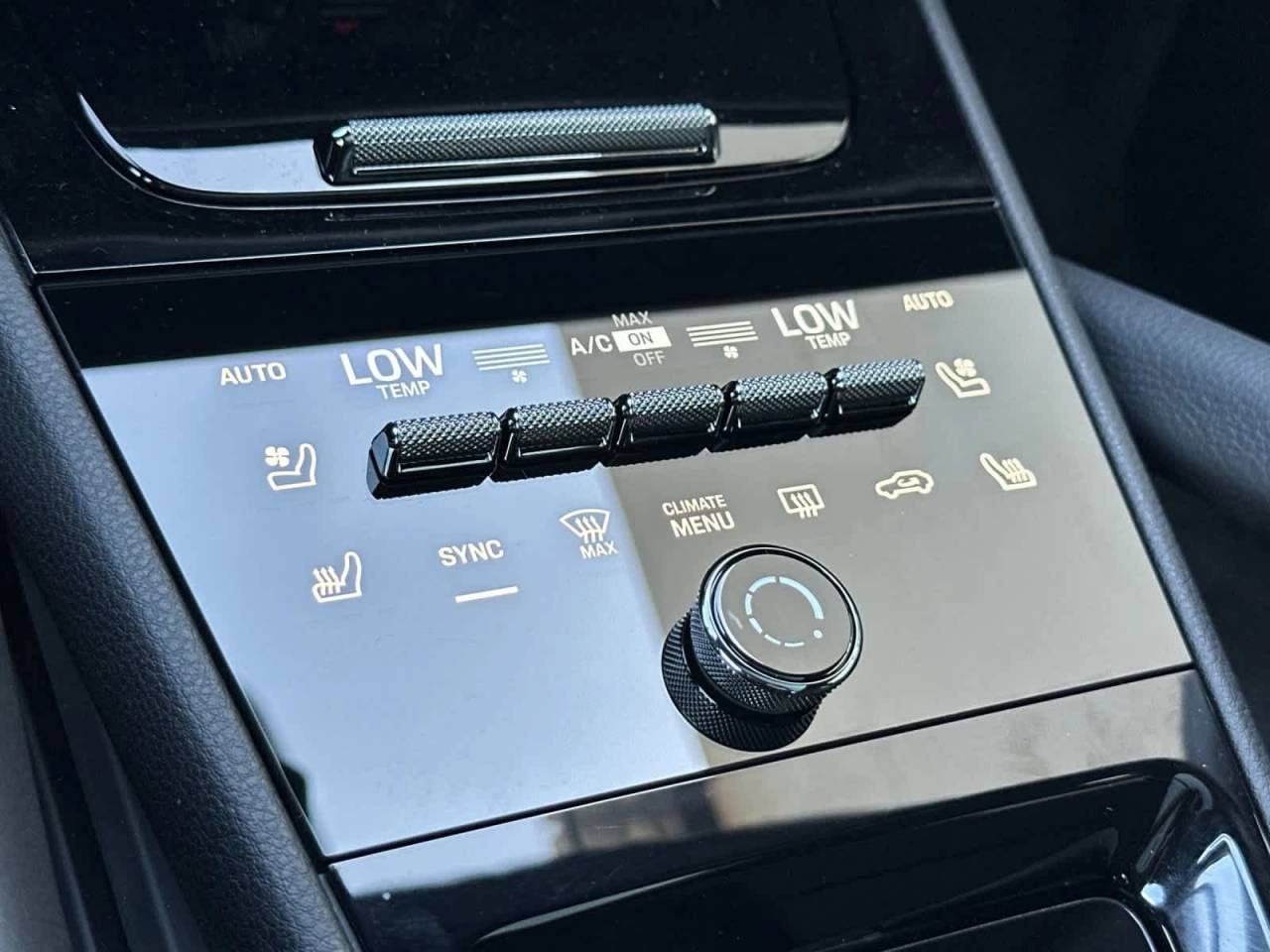 2026 Porsche Cayenne AWD