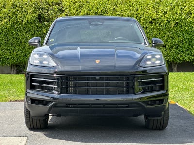 2026 Porsche Cayenne Base