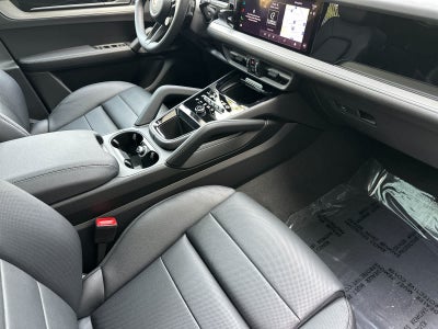 2026 Porsche Cayenne Base