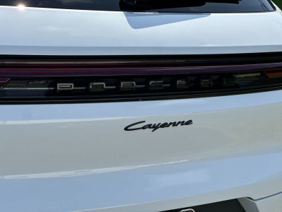 2026 Porsche Cayenne Base