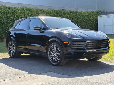 2023 Porsche Cayenne Cayenne Platinum Edition (MY23)