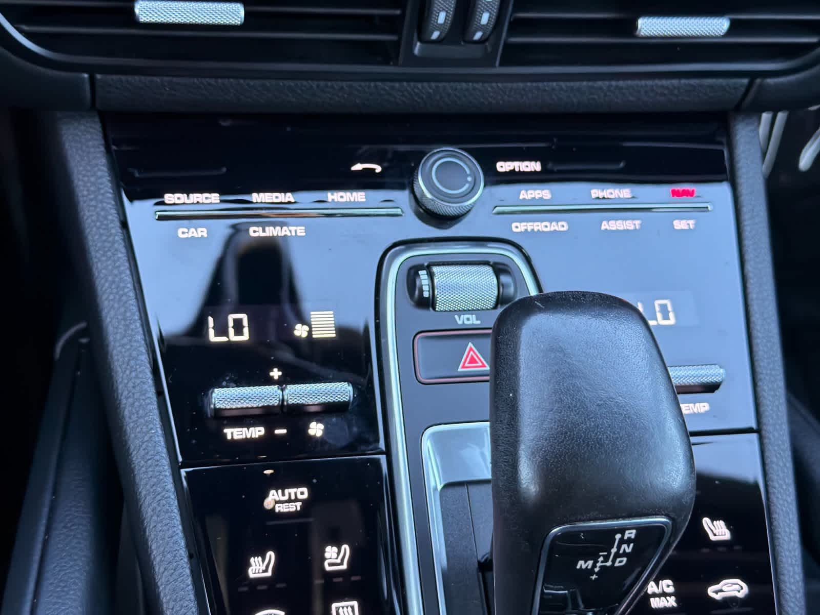 2023 Porsche Cayenne Cayenne Platinum Edition (MY23)