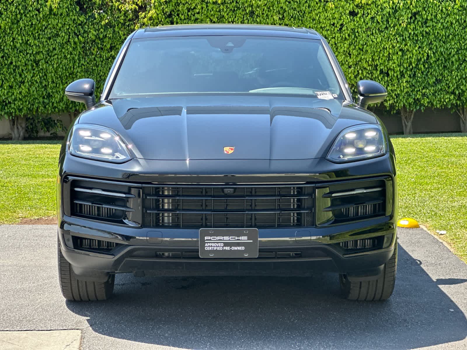 2025 Porsche Cayenne Base