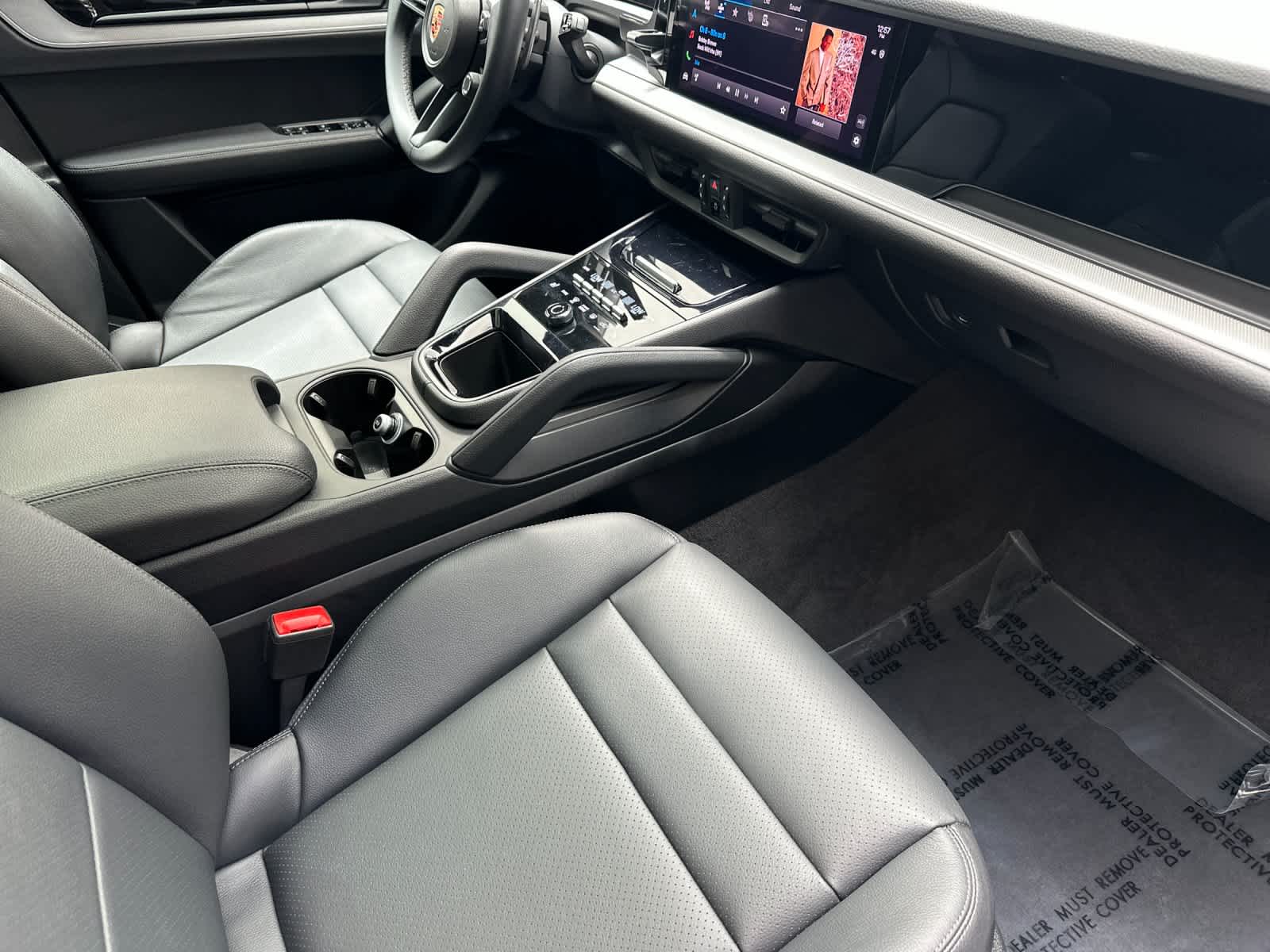 2025 Porsche Cayenne Base