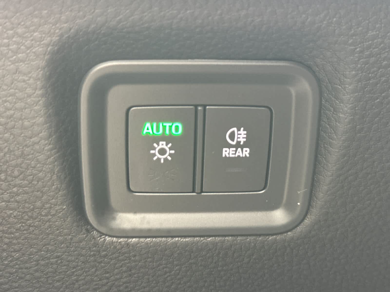 2025 Porsche Cayenne Base