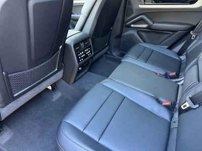 2026 Porsche Cayenne Base