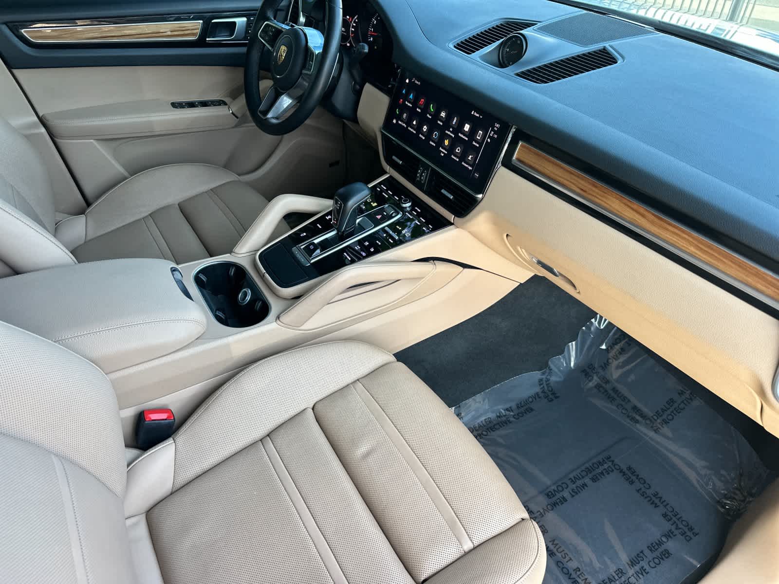 2022 Porsche Cayenne Platinum Edition