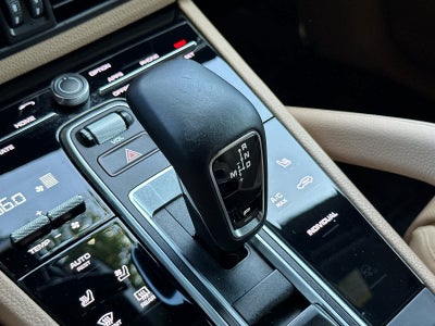 2022 Porsche Cayenne Platinum Edition
