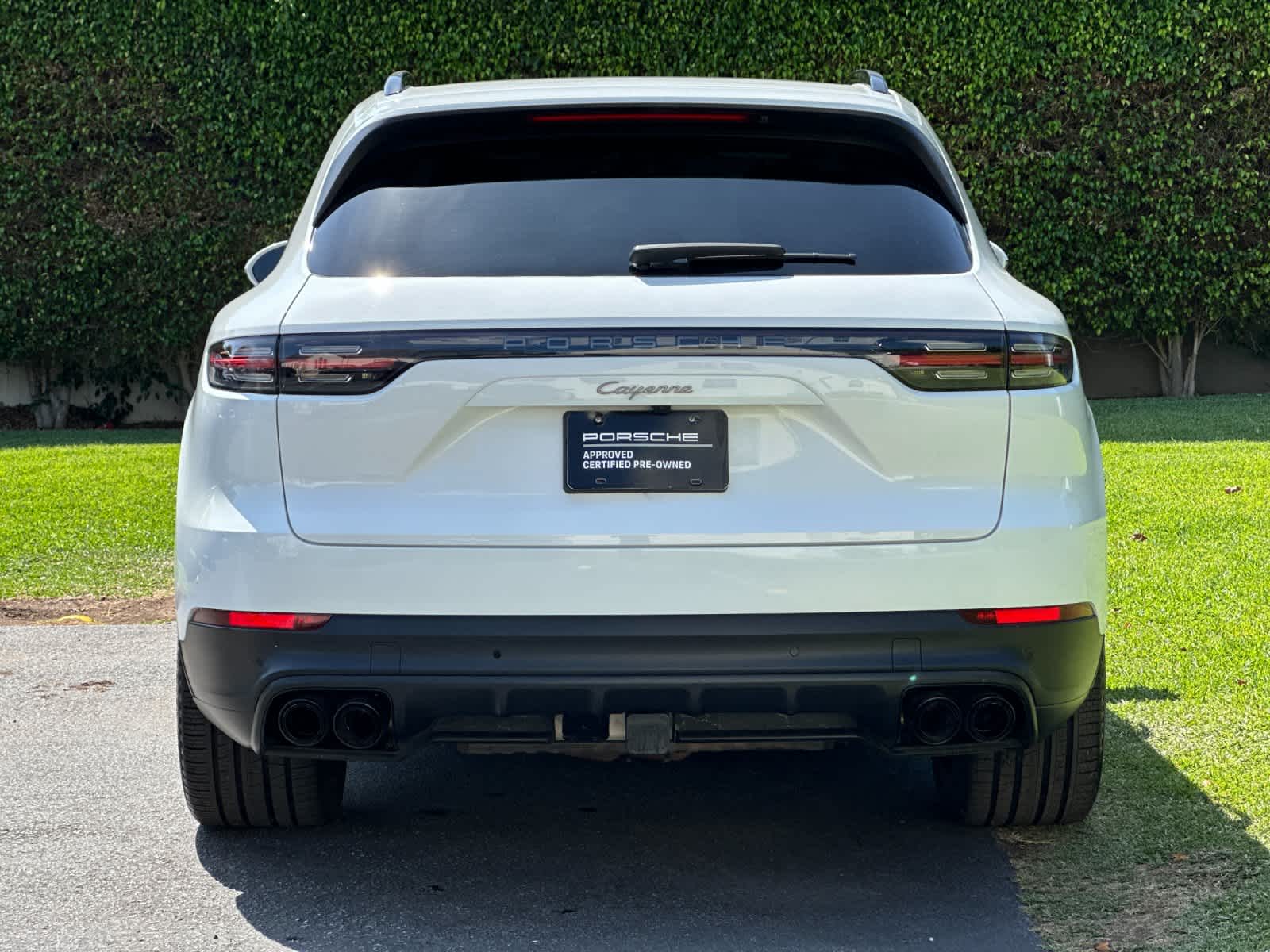 2022 Porsche Cayenne Platinum Edition