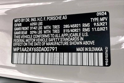 2025 Porsche Cayenne Base