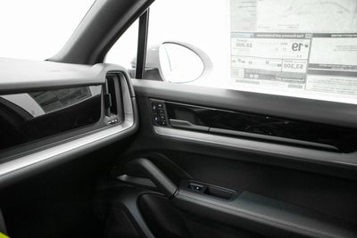 2026 Porsche Cayenne Cayenne
