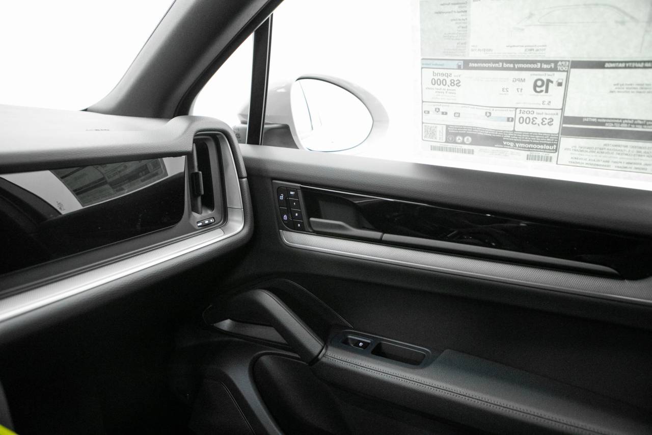 2026 Porsche Cayenne Cayenne