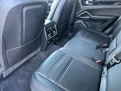 2019 Porsche Cayenne Base